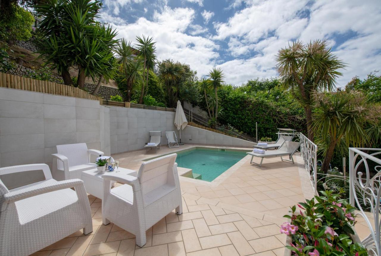 Casa Angelica Villa ซอร์เรนโต ภายนอก รูปภาพ